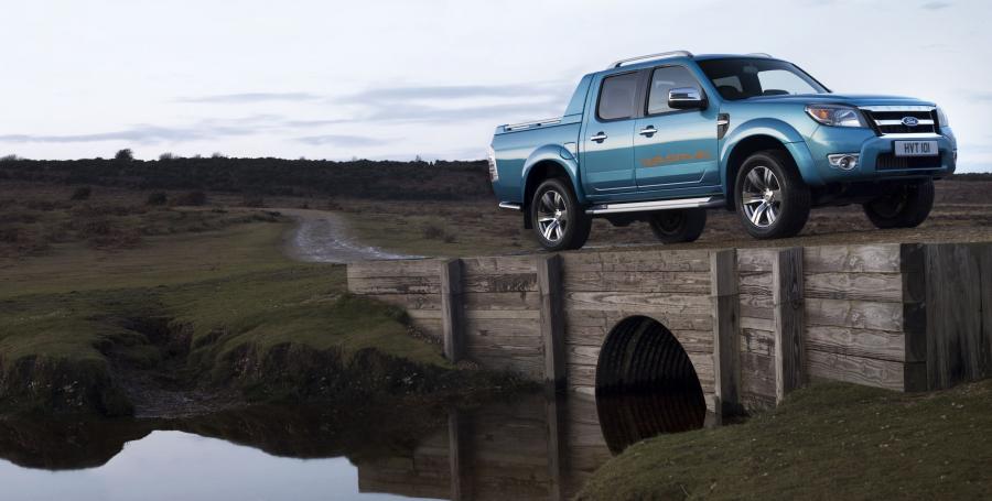  Ford Ranger Wildtrak Double Cab 2009 года  (UK) (фото 8 из 24)